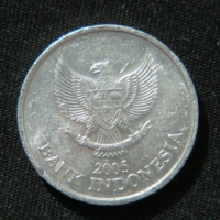 100 рупий 2005 год Индонезия