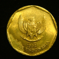 100 рупий 1994 год Индонезия