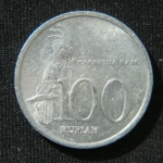 100 рупий 2005 год Индонезия