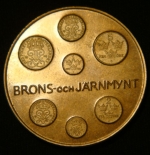 Медаль  Швеция "Типы монет, отчеканенных во время правления Густава V 1907-1950гг."